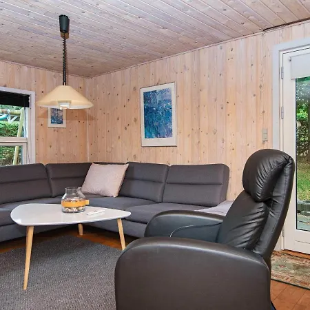 Vakantiehuis 6 Person Holiday In Alling Bro *