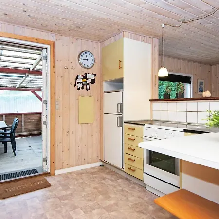 6 Person Holiday In Alling Bro Vakantiehuis Nørager