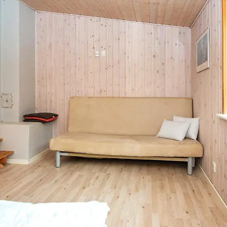 6 Person Holiday In Alling Bro
