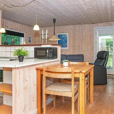 6 Person Holiday In Alling Bro