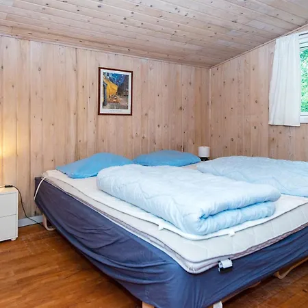 6 Person Holiday In Alling Bro